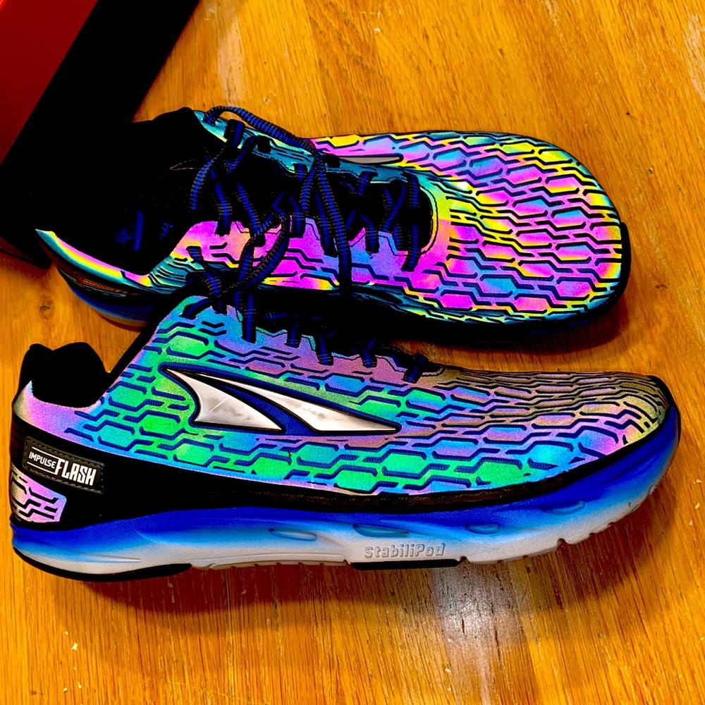 Altra Impulse HI-VIZ road/casual shoes